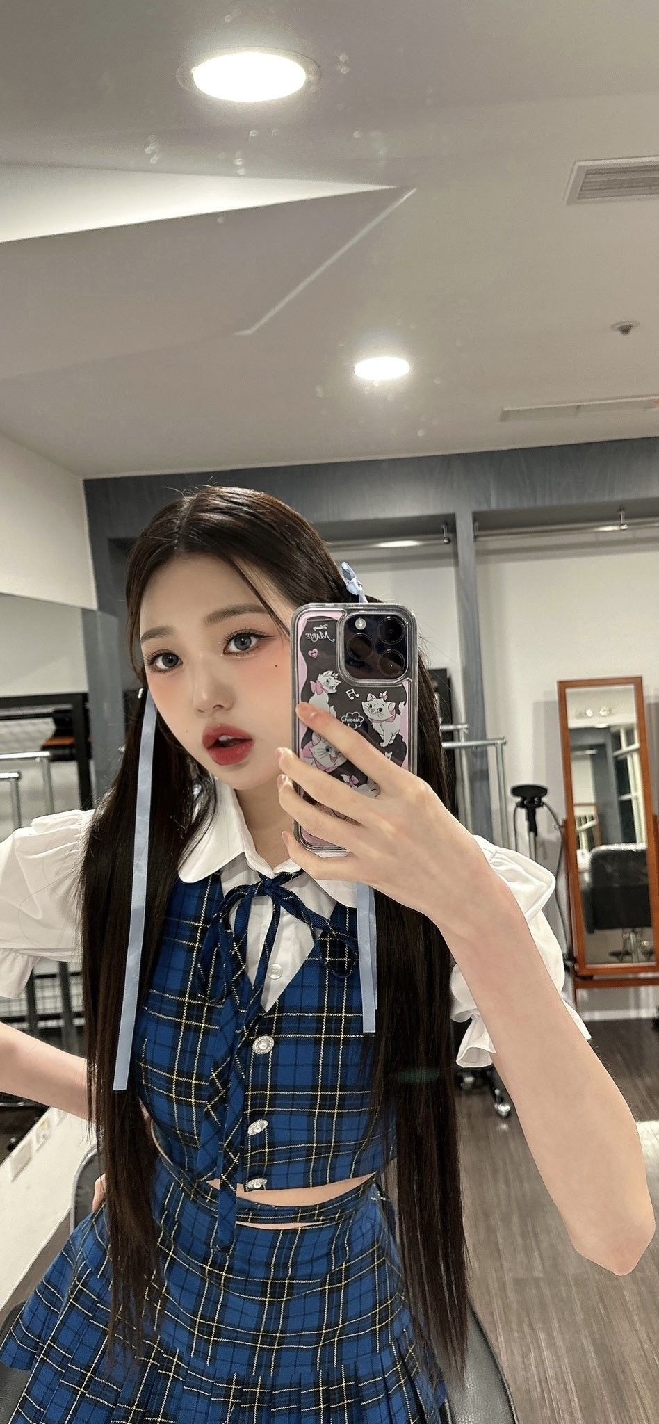 Không makeup vẫn thấy mình có thần thái