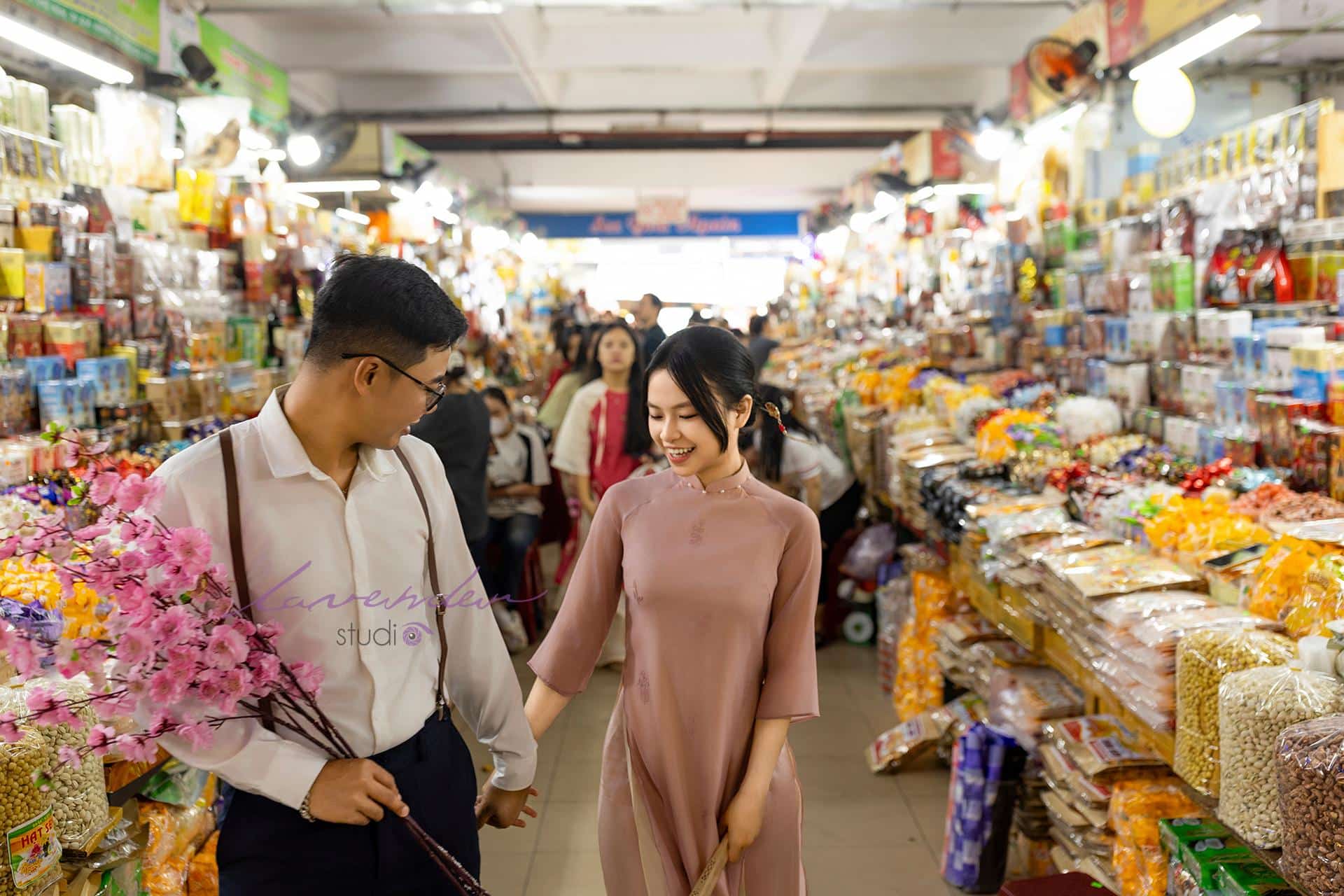 Chụp ảnh couple Tết ở studio tại TP HCM giá bao nhiêu
