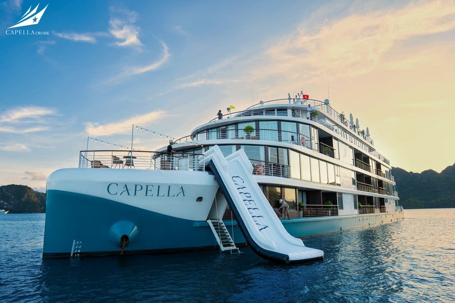 Máng trượt độc đáo trên Du thuyền Capella