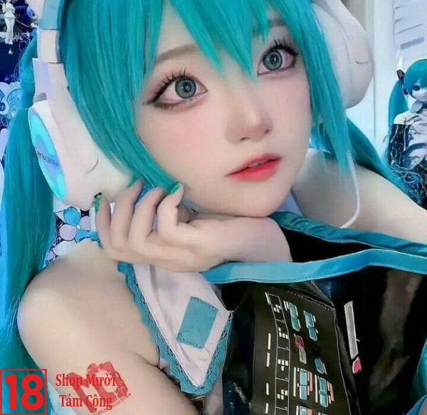 Cosplay Hầu Gái Anime (3)