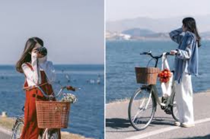 Chụp hình nhóm trên biển theo concept thanh xuân vườn trường
