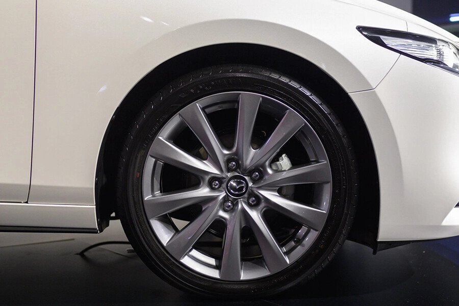 Mazda 3 Luxury 2025 - Hình 5