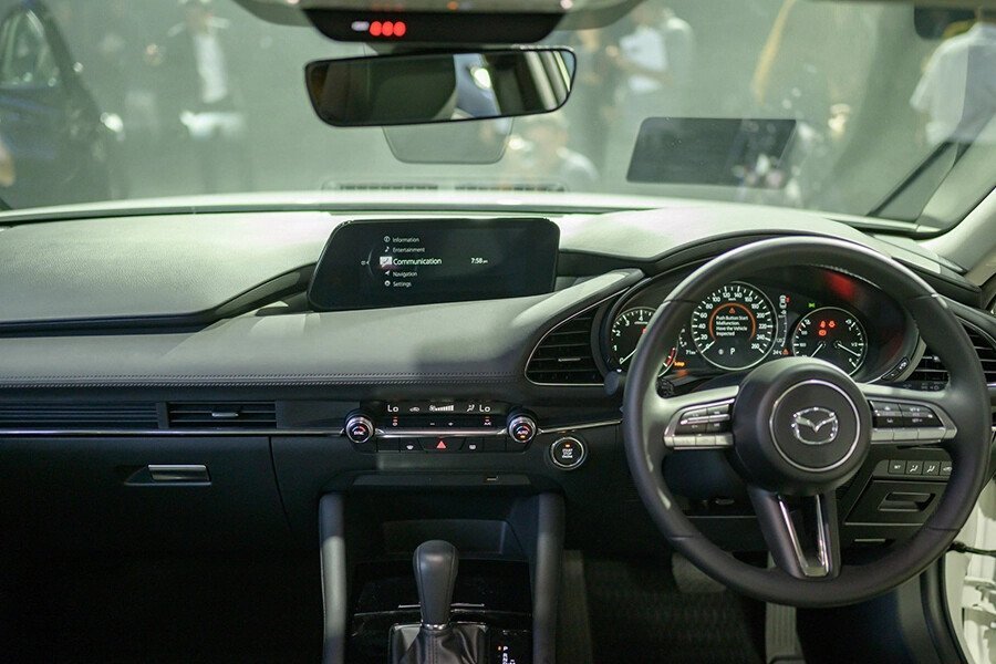 Mazda 3 Luxury 2025 - Hình 10