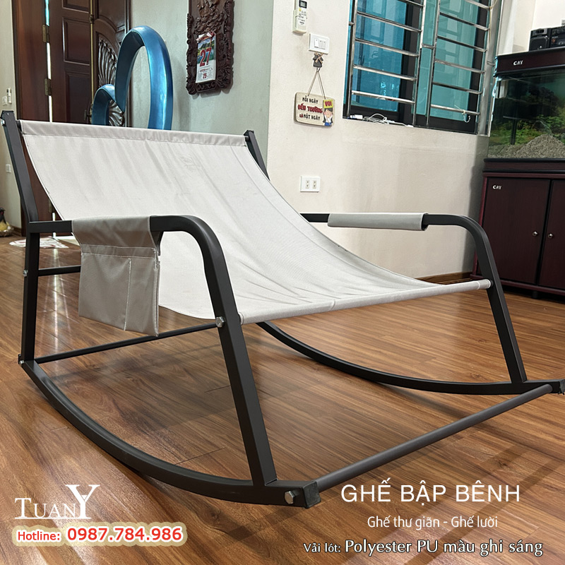 Ghế bập bênh lót đệm Polyester PU ghi sáng dai bền