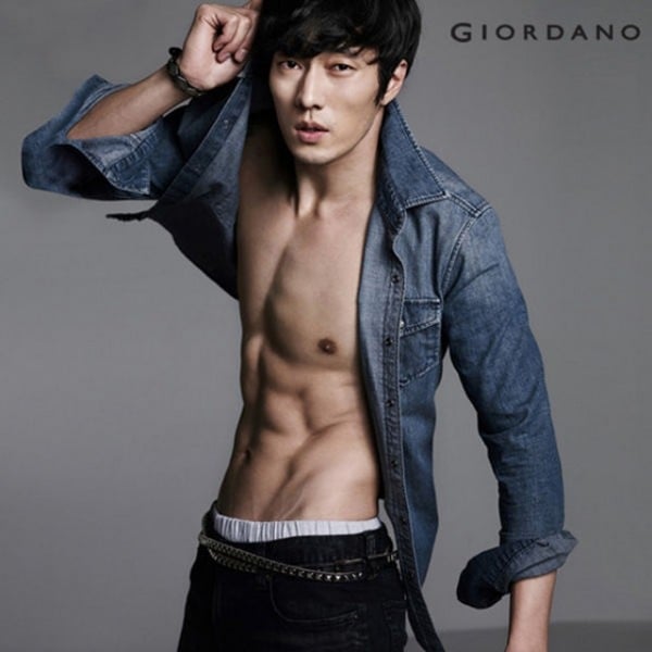10 người đàn ông có body