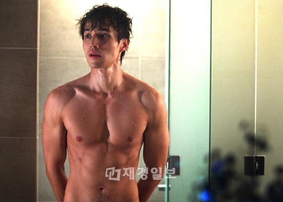 10 người đàn ông có body