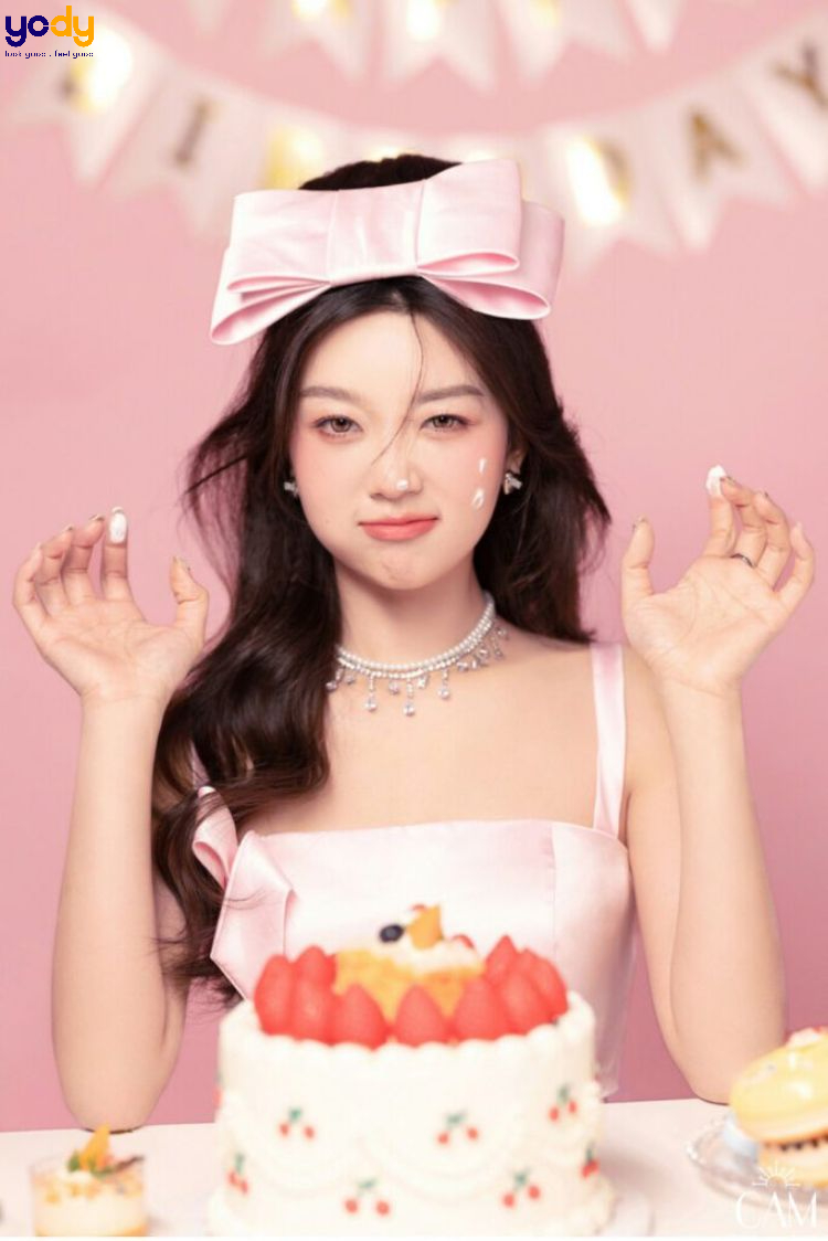 Chụp ảnh với biểu cảm dễ thương