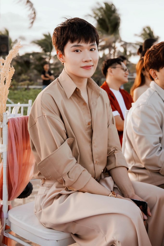 cach tao dang chup hinh di dam cuoi