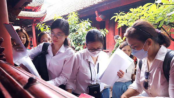 Những Cách Cầu May Mắn Trong Thi Cử Của Các Sĩ Tử Châu Á