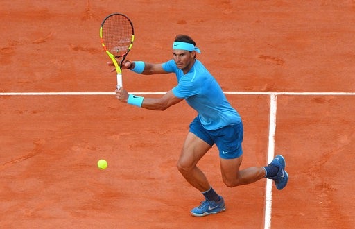 Roland Garros: Nadal thăng hoa mạnh mẽ sau trận đầu chệch choạc