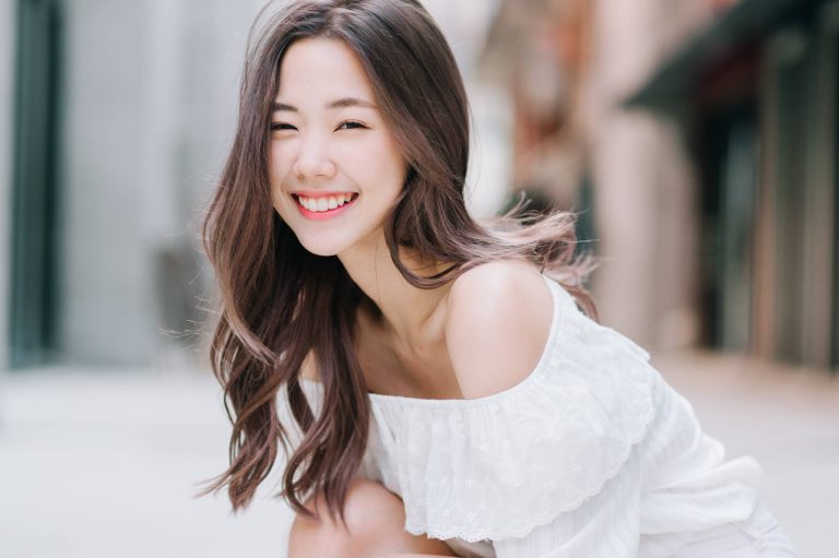 Tao-dang-chup-anh-can-mat-tu-nhien