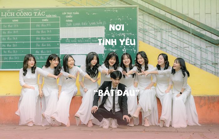 Tà áo dài chạm nhẹ đất trời xinh đẹp