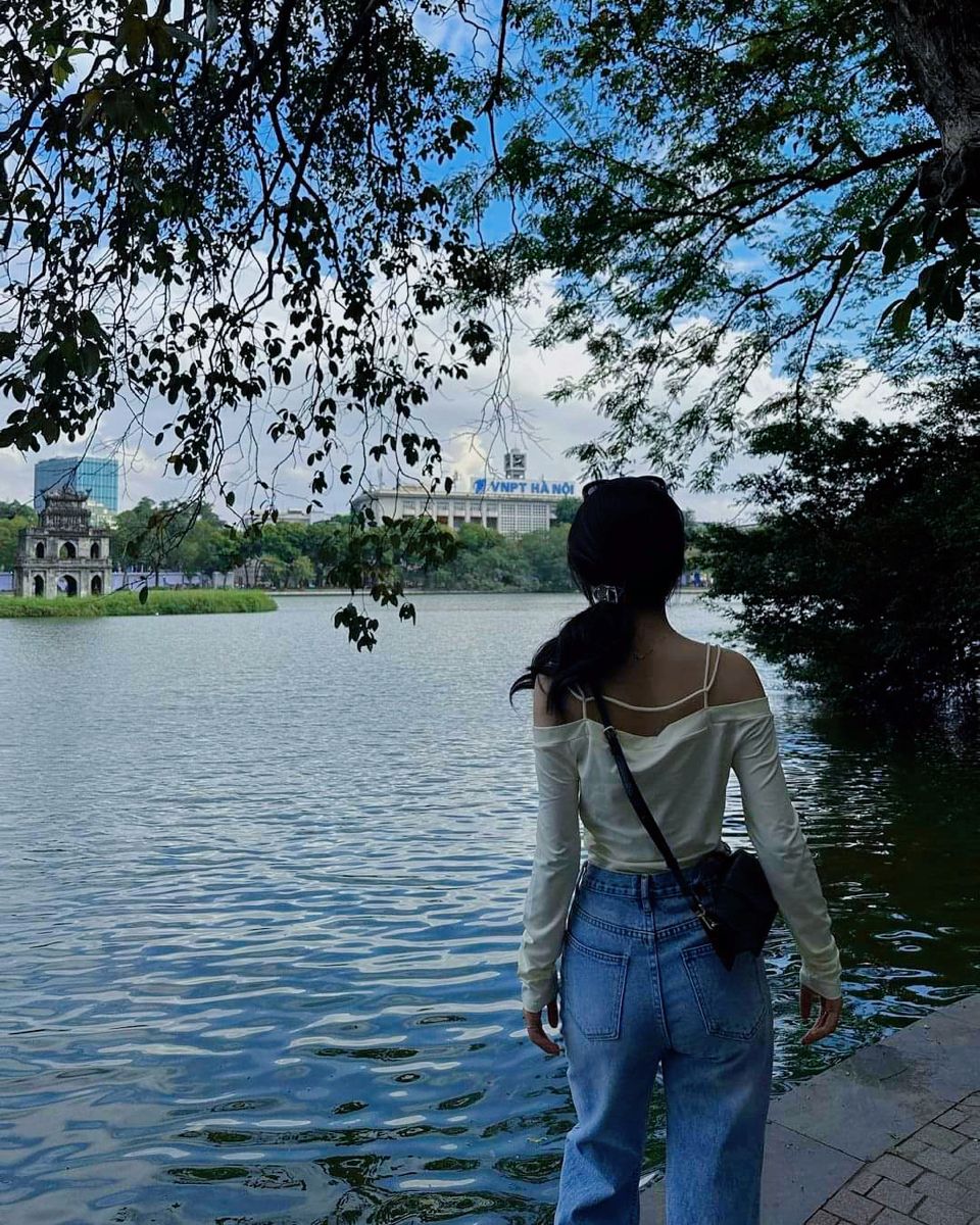 Bước chậm để thấy nhau rõ hơn giữa cuộc đời