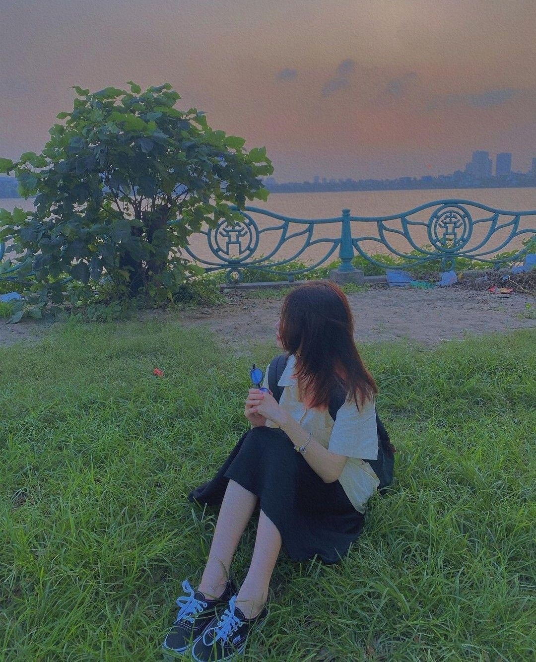 Mỗi ánh mắt trao nhau là một lời hẹn ước