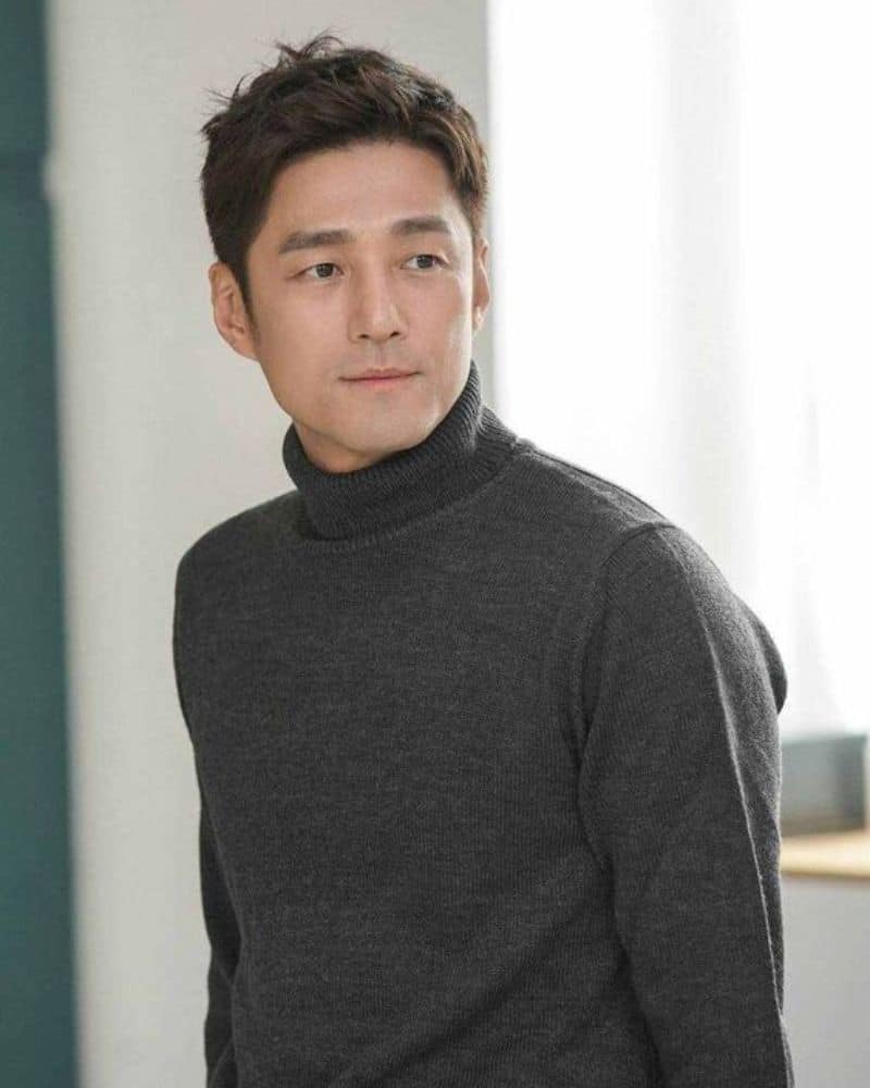 Diễn viên nam Hàn Quốc lớn tuổi Ji Jin-hee
