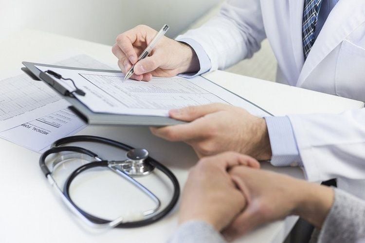 Thông qua các triệu chứng và thăm dò cận lâm sàng có thể chẩn đoán hội chứng sợ lỗ tròn