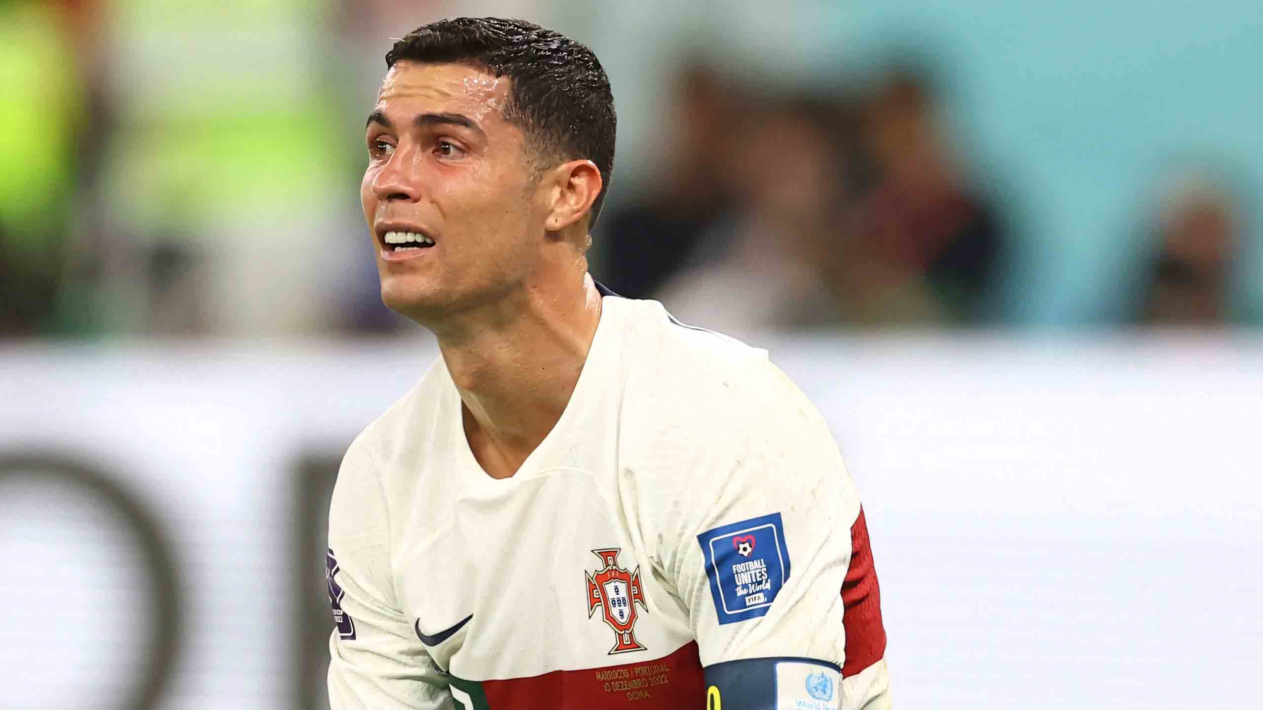 anh ronaldo khoc world cup 2022 2560px 1440px 2k 4