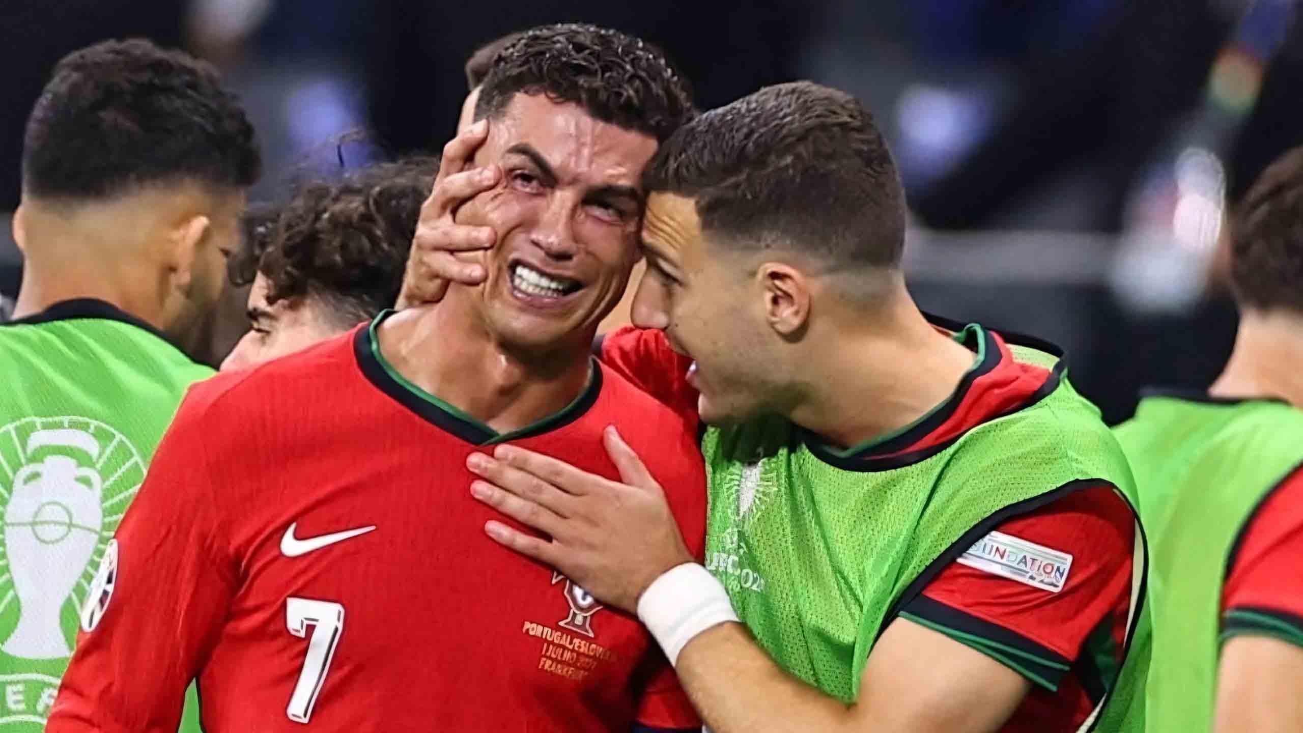 anh ronaldo khoc euro 2024 2560px 1440px 2k 3