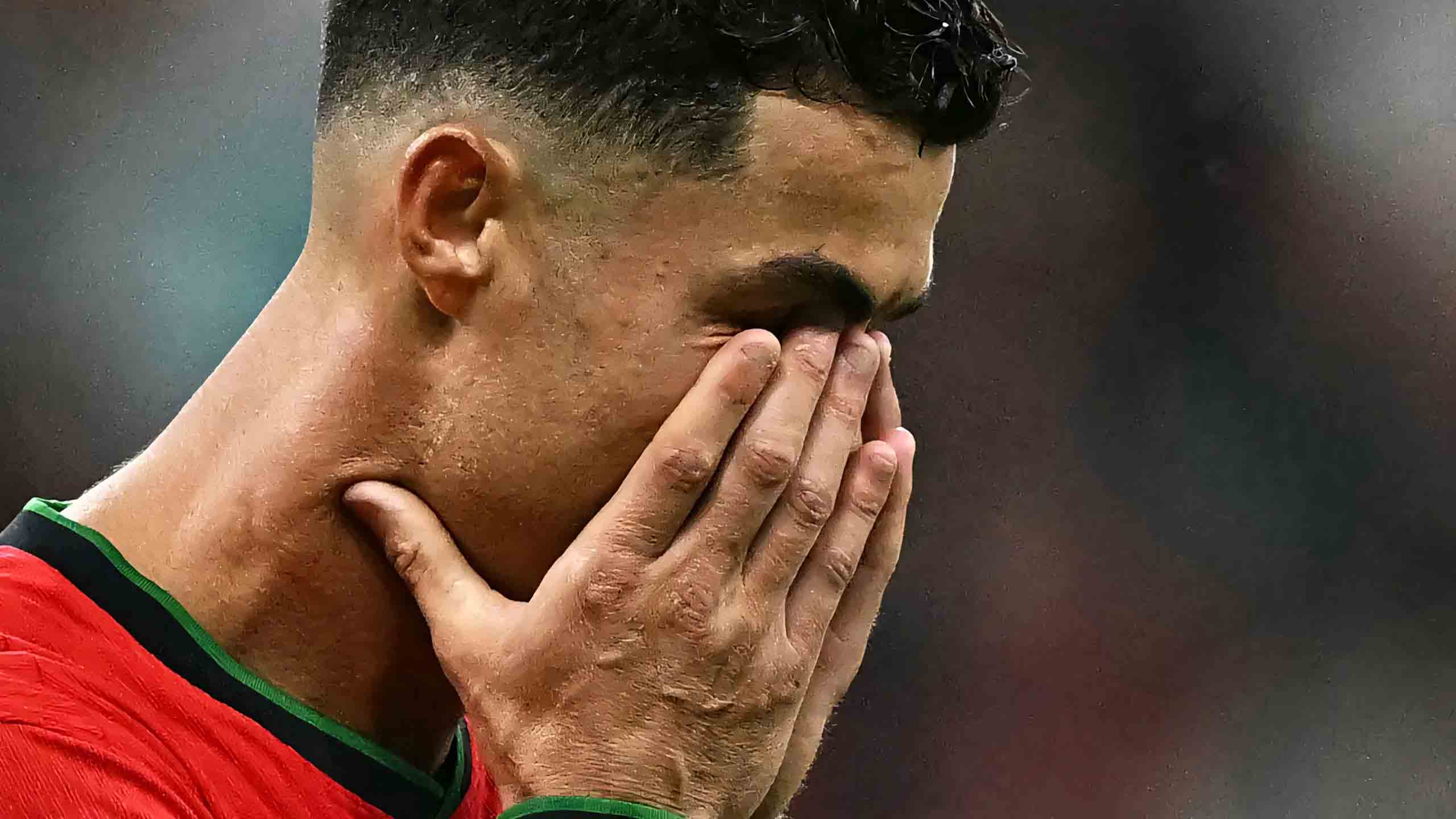 anh ronaldo khoc euro 2024 2560px 1440px 2k 4