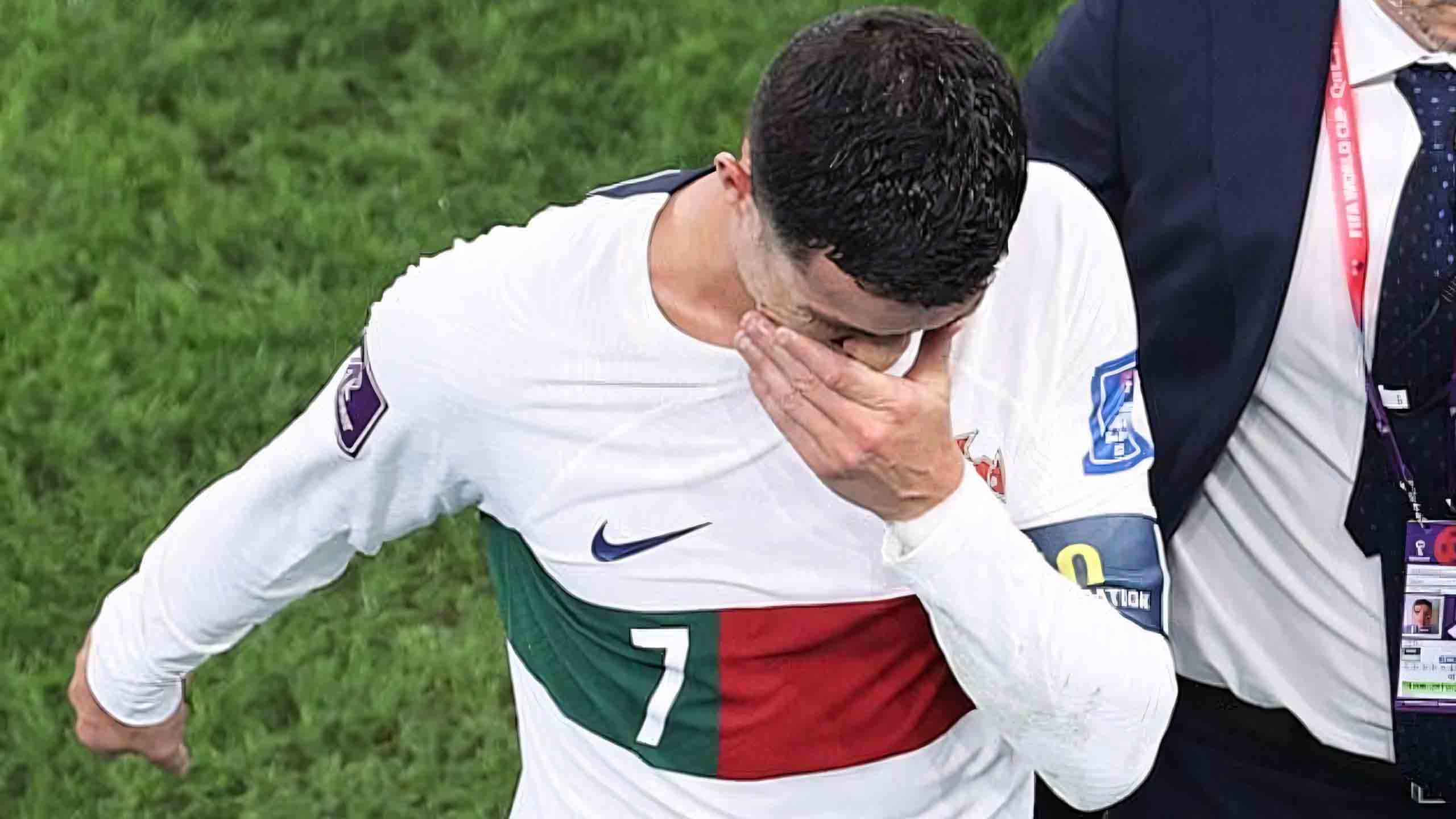 anh ronaldo khoc world cup 2022 2560px 1440px 2k 1