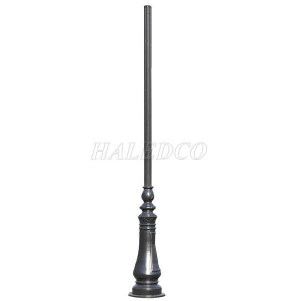 Cột đèn trang trí sân vườn HLV06-CH08-4-4DD sử dụng thân cột DC06