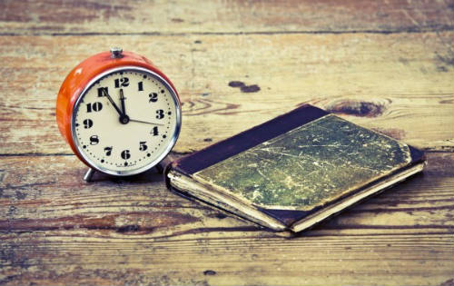 Tả chiếc đồng hồ báo thức Hay Chọn Lọc (27 mẫu)