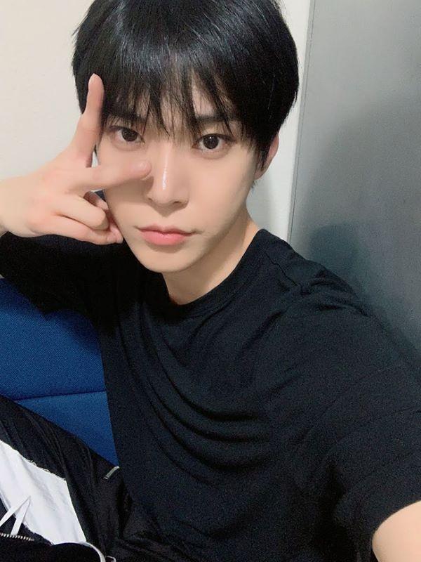 Selfie cho mặt dài