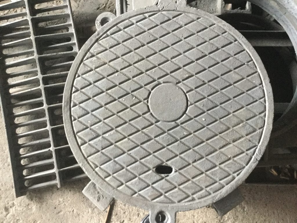 Lắp hố ga hay nắp hố ga, đọc như thế nào cho đúng ?