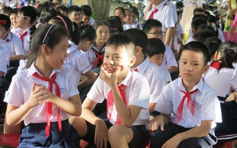 Lớp 6 có những môn gì, cần bao nhiêu quyển vở, đồ dùng học tập gì?