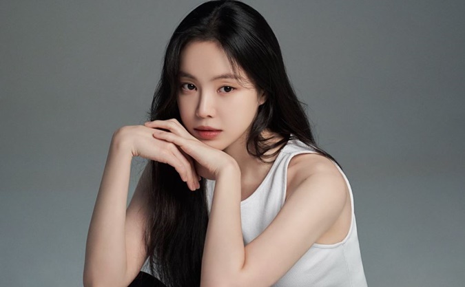 Hội idol nữ mặt mèo: Sức cuốn hút từ nét sắc sảo, kiêu kỳ