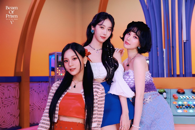 Hội idol nữ mặt mèo: Sức cuốn hút từ nét sắc sảo, kiêu kỳ