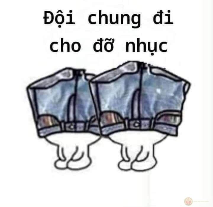 Cú ngã này nghe rõ tiếng quần rớt xuống đất