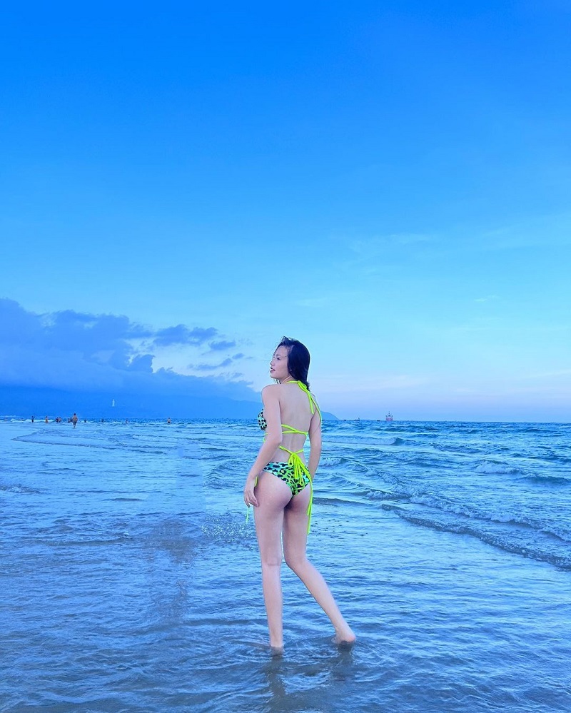 thi nhung mac bikini sexy