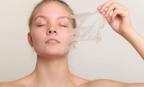 Lợi ích khi peel da mặt và tác dụng phụ cần biết