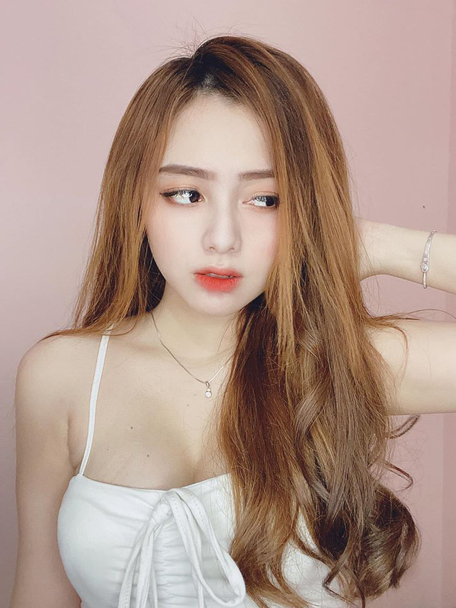TikTok gái xinh có tâm hồn to và tròn