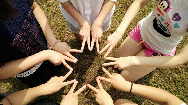 ten-nhom-hai-huoc-4