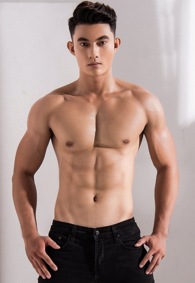 Đọ body 6 múi của Top 5 Quý ông Việt Nam do Thu Minh, Trương Ngọc Ánh bình chọn