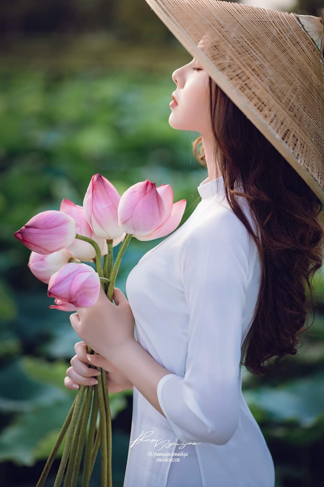 Mẫu chụp ảnh sen ấn tượng nhất
