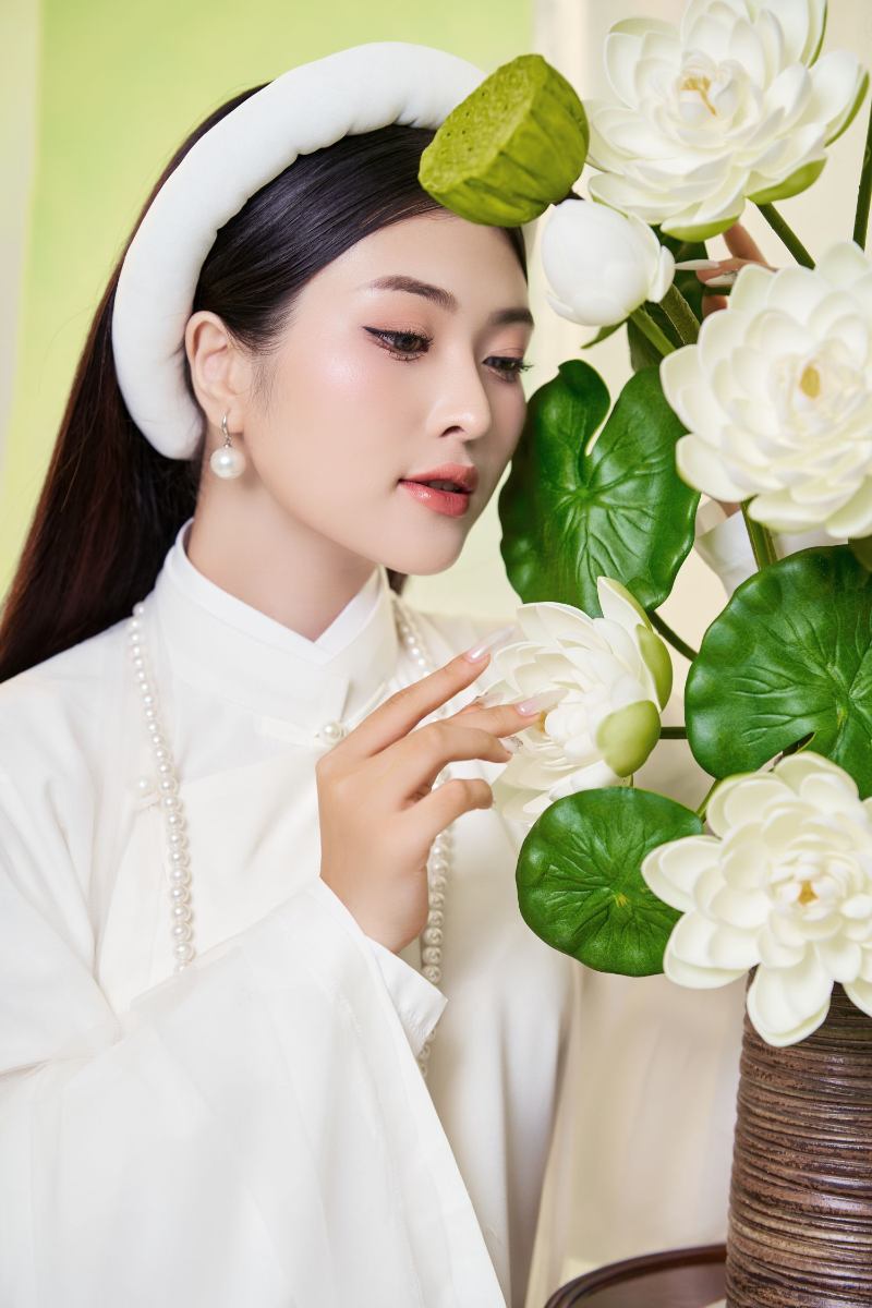 chụp ảnh hoa sen cận mặt
