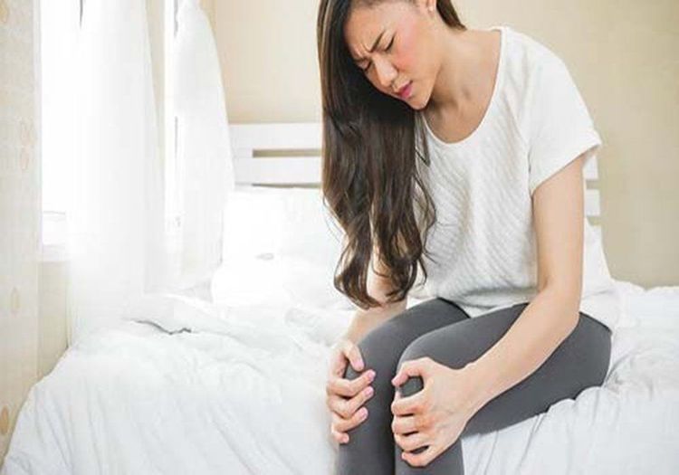 Khi thấy có dấu hiệu chảy máu cần dừng lại hành động thủ dâm