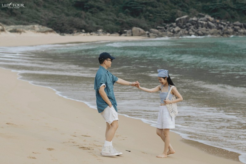Mùa hè không thể bỏ qua những caption đi biển cực hay