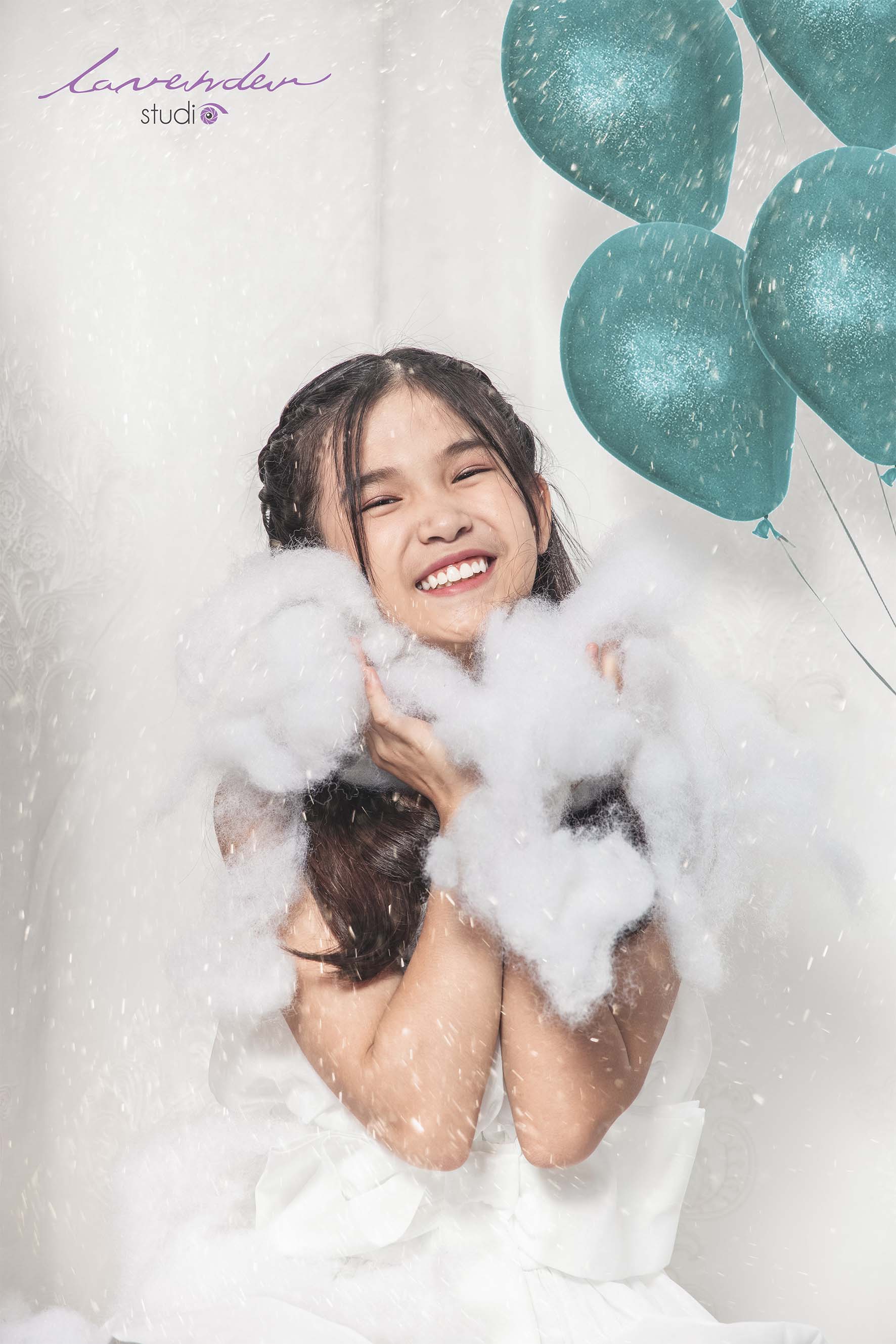 Giá 1 bộ hình sinh nhật của bé bao nhiêu tiền