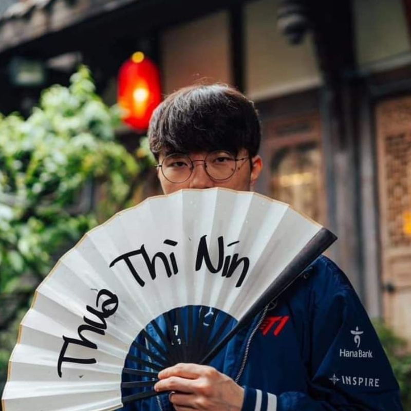 faker thua thì nín meme