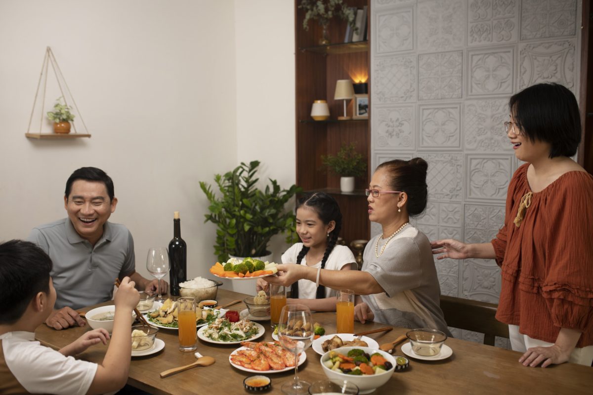 Giành quyền làm đám giỗ, anh em trong nhà trở mặt