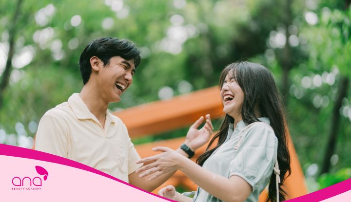Làm Sao Để Khuôn Mặt Luôn Vui Vẻ? 9 Bí Quyết Tự Nhiên Để Luôn Tươi Tắn
