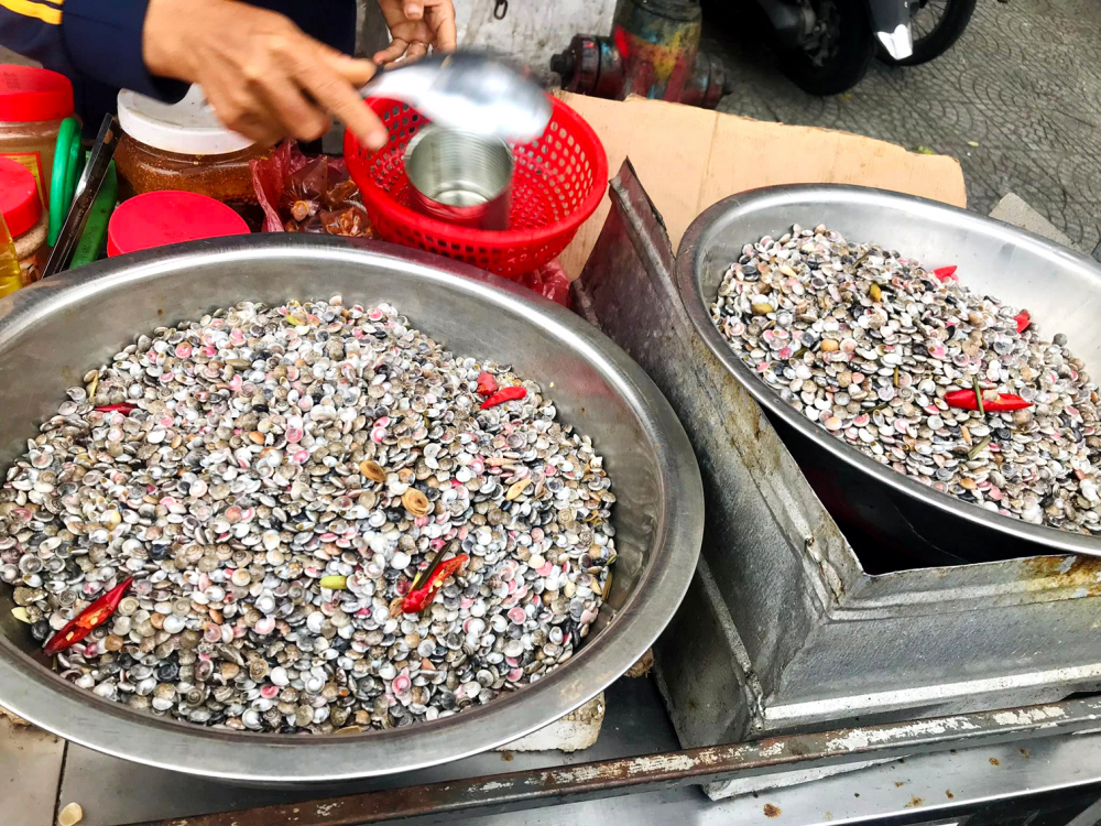 Về quê lể ốc
