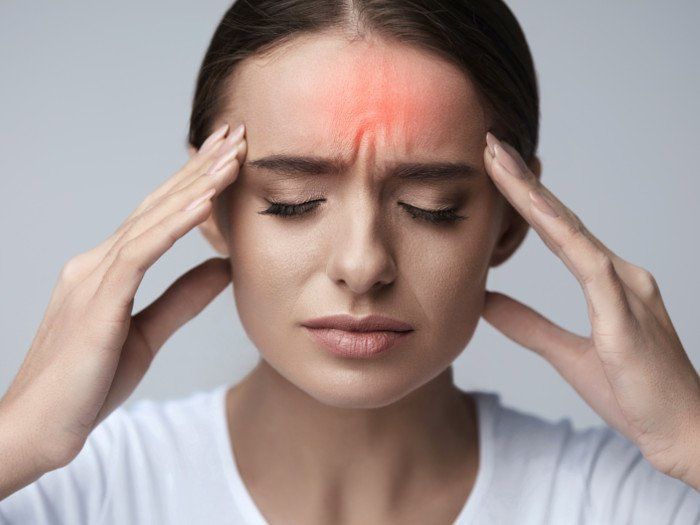 Hiện tượng ra mồ hôi khi ngủ mặc dù trời lạnh có thể là dấu hiệu của căn bệnh nào?