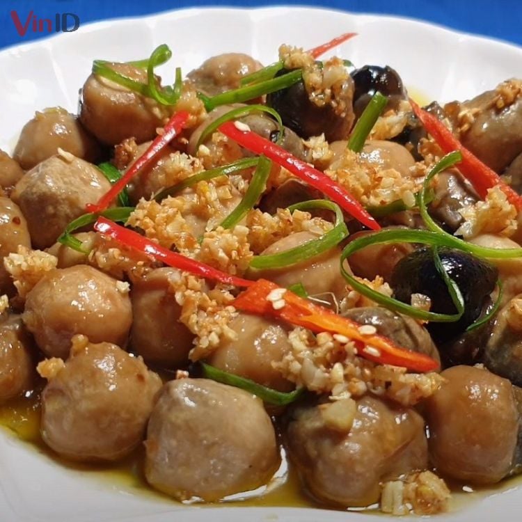 Nấm rơm xào bơ tỏi chay