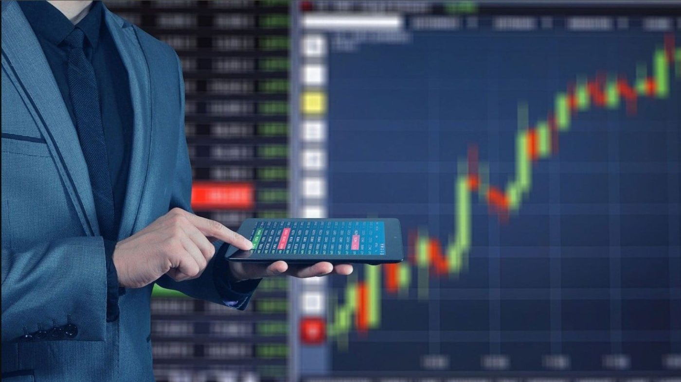 Tại sao khối ngoại bán ròng rã trước thềm nâng hạng?