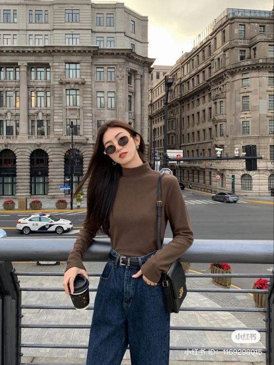 Tạo dáng sang chảnh kiểu “city chic”